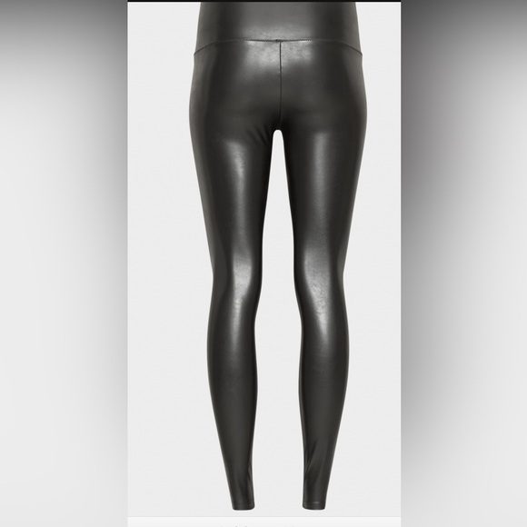 🆕 ARITZIA unreal leather pants/tights - Picture 4 of 9